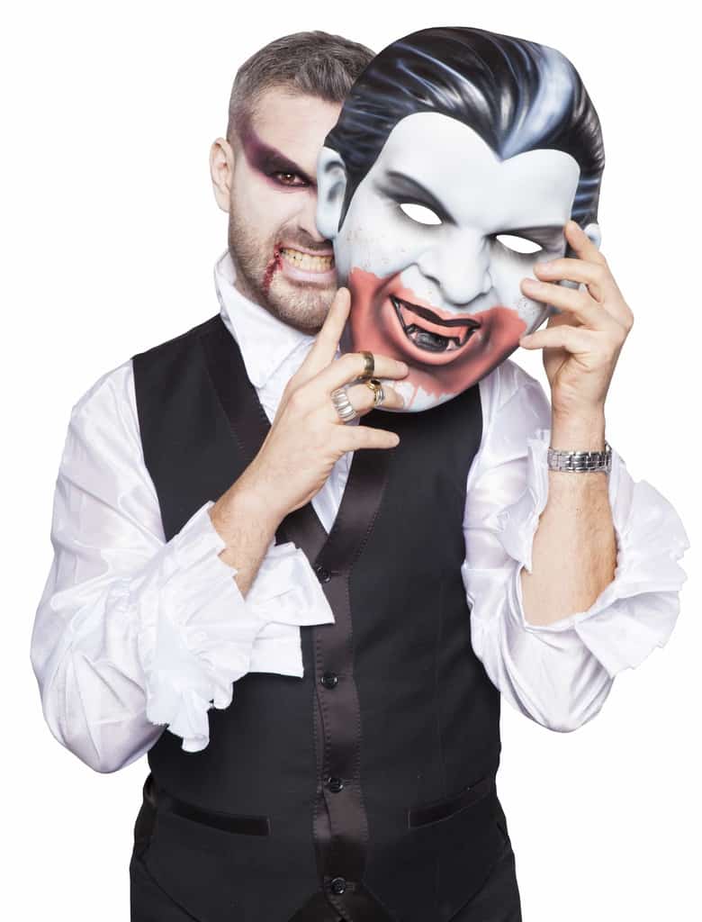 MASQUE GÉANT - VAMPIRE (Taille XXL) – Image 3
