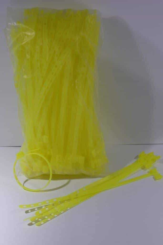 BRACELETS ÉVÉNEMENTIELS (Assortiment 4 coloris)