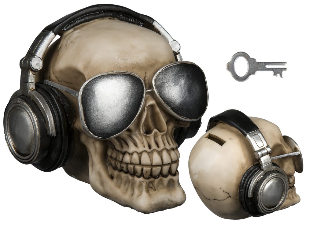 TIRELIRE TÊTE DE MORT ZIK (Modèle casque 16 x 13 cm)