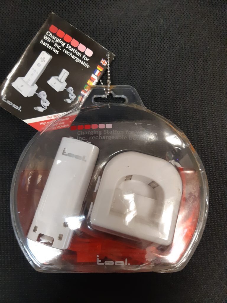 CHARGEUR DE MANETTE WII
