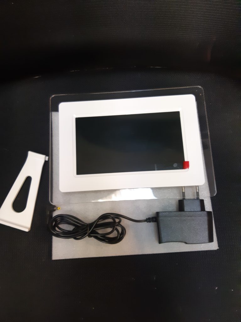 ÉCRAN LCD POUR PHOTOS