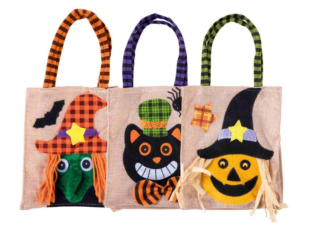 SAC A BONBONS HALLOWEEN (en toile de jute - 3 modèles)