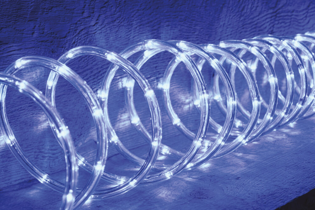 GUIRLANDE ÉLECTRIQUE (Spirale blanche 24 mètres) 8 fonctions