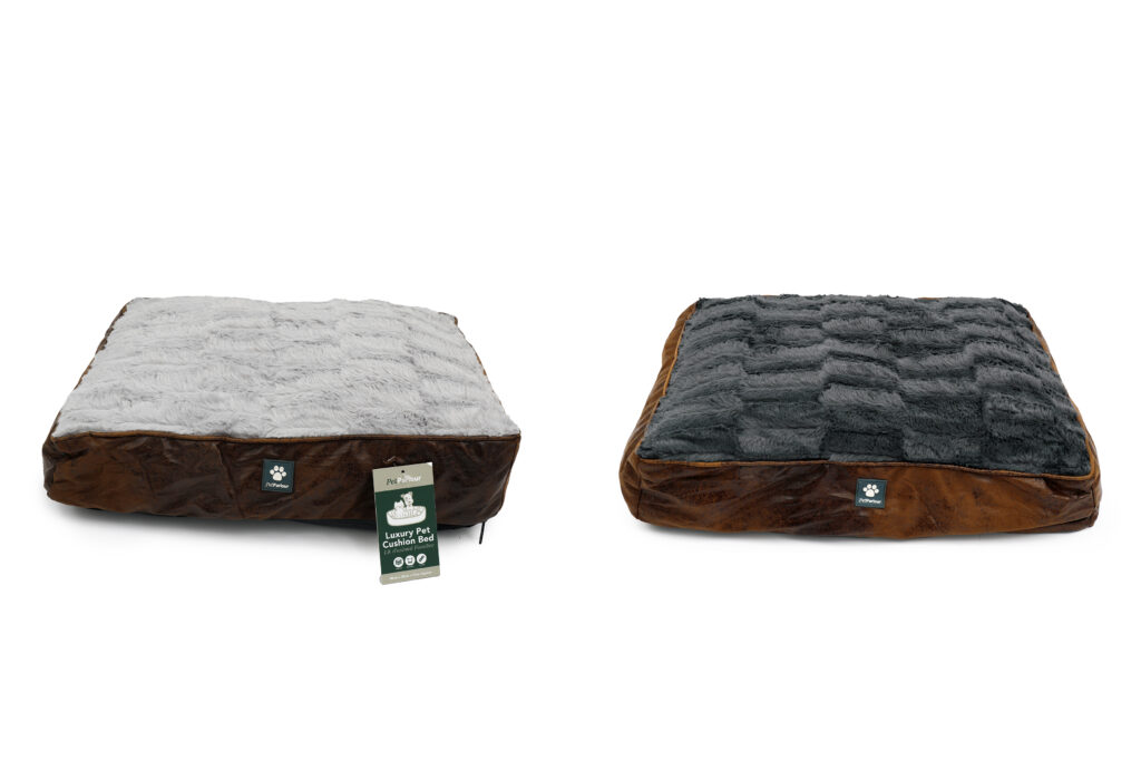 COUSSIN POUR CHIEN (Coussin faux cuir 58x40 cm)