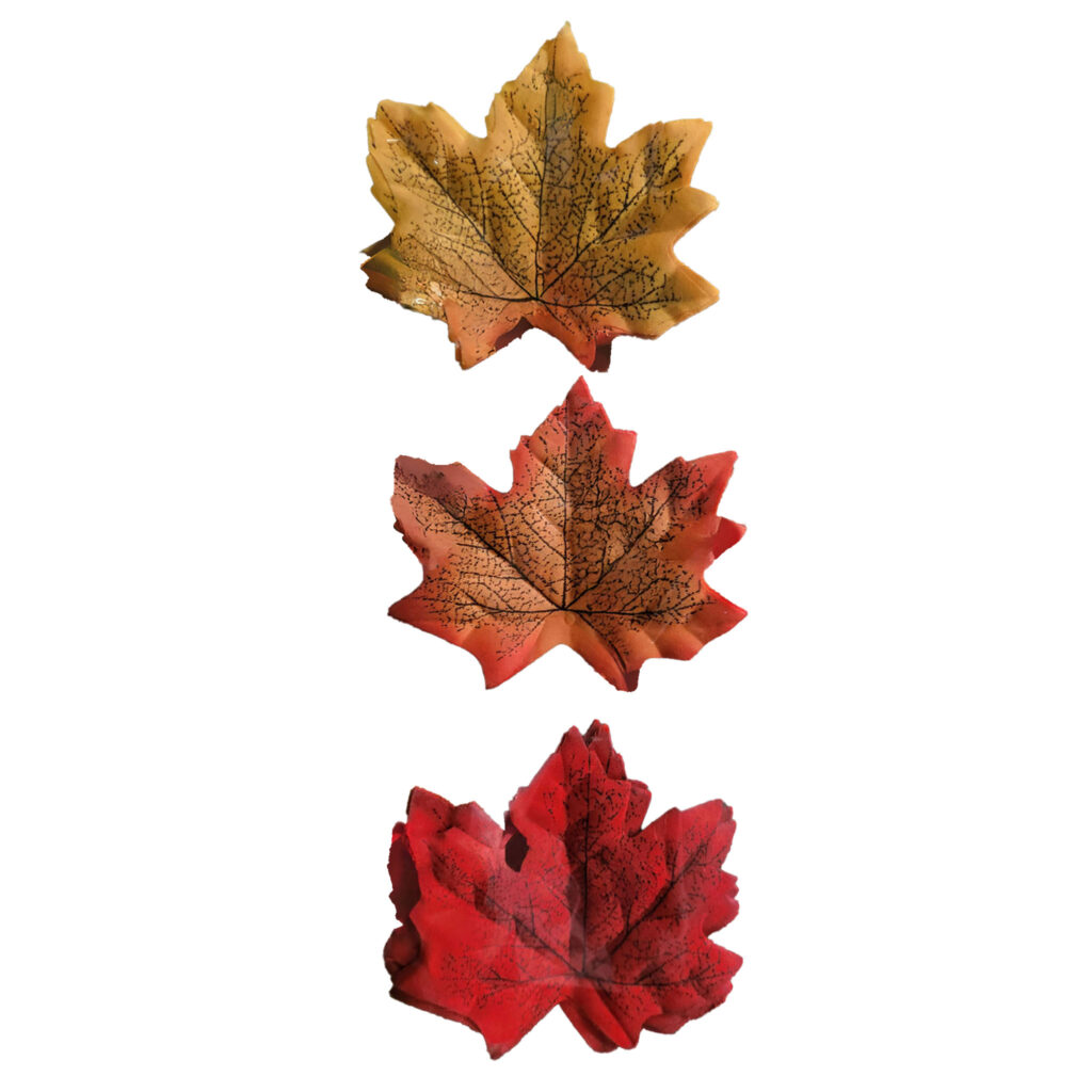 LOT DE 36 FEUILLES DE DECORATION